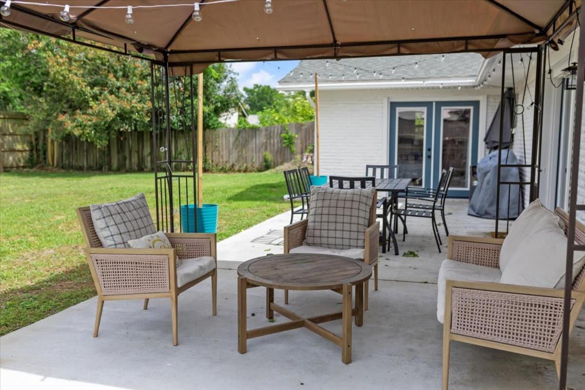 Ranch Home Gem 5Br Home Sleeps 12 With Game Room Gulfport Extérieur photo