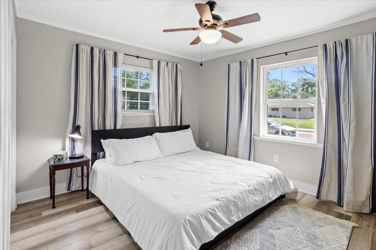 Ranch Home Gem 5Br Home Sleeps 12 With Game Room Gulfport Extérieur photo