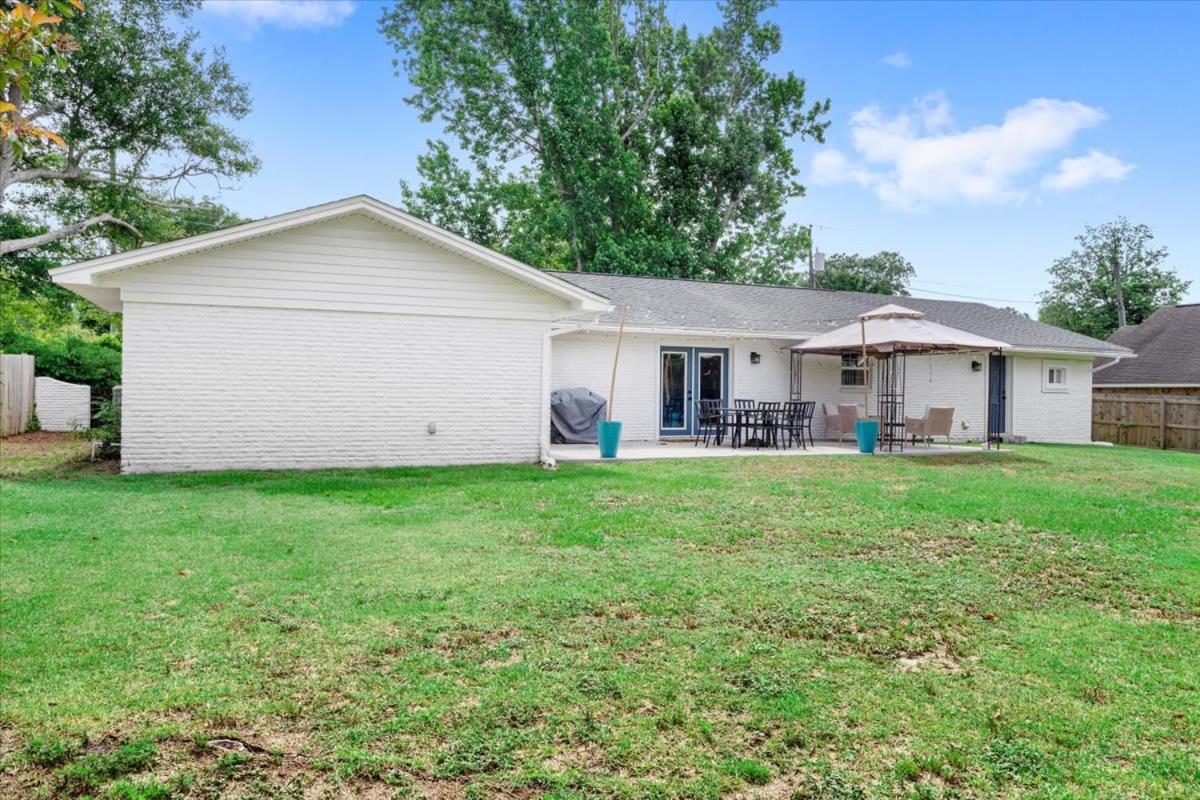 Ranch Home Gem 5Br Home Sleeps 12 With Game Room Gulfport Extérieur photo