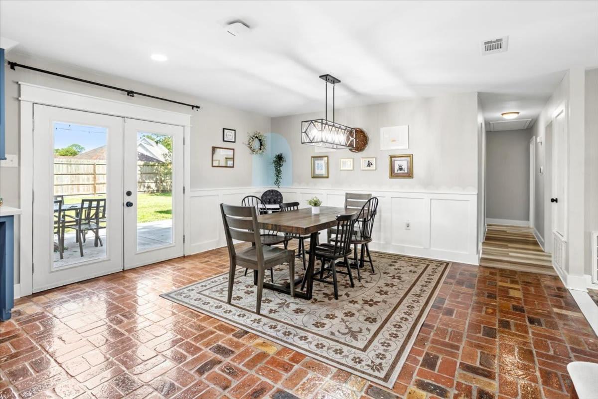 Ranch Home Gem 5Br Home Sleeps 12 With Game Room Gulfport Extérieur photo